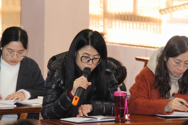 洛小召开全校语文教学质量分析交流会 (15).JPG