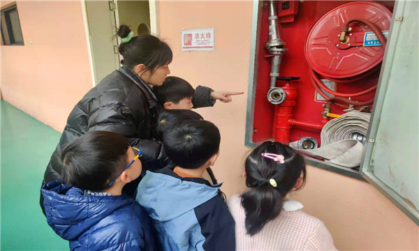 观看灭火器.jpg