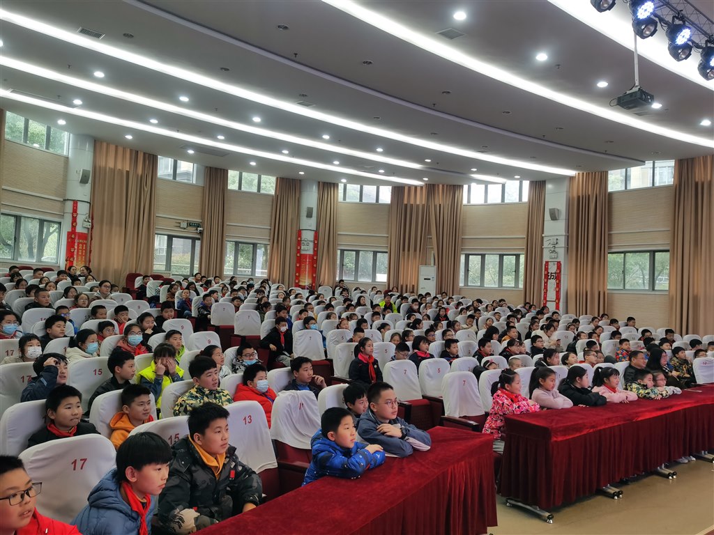 图片四.jpg