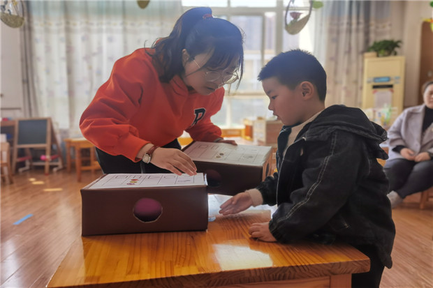 2021.3.24 龙幼成长赋能+之八:新师初露展头角,春风随处起芳华2.jpg 2021.3.24 龙幼成长赋能+之八:新师初露展头角,春风随处起芳华2.jpg