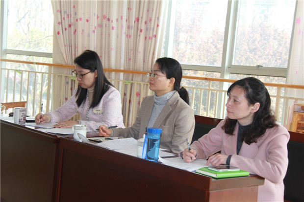 2021.3.24 龙幼成长赋能+之八:新师初露展头角,春风随处起芳华3.jpg 2021.3.24 龙幼成长赋能+之八:新师初露展头角,春风随处起芳华3.jpg