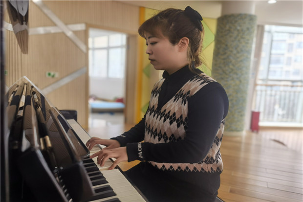 2021.3.24 龙幼成长赋能+之八:新师初露展头角,春风随处起芳华6.jpg 2021.3.24 龙幼成长赋能+之八:新师初露展头角,春风随处起芳华6.jpg