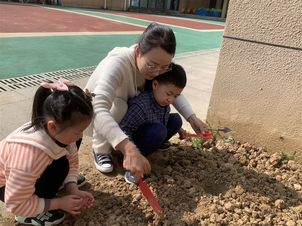 中四班新闻IMG_5711.JPG