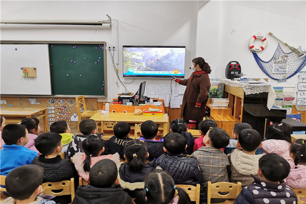 消防活动课2.jpg