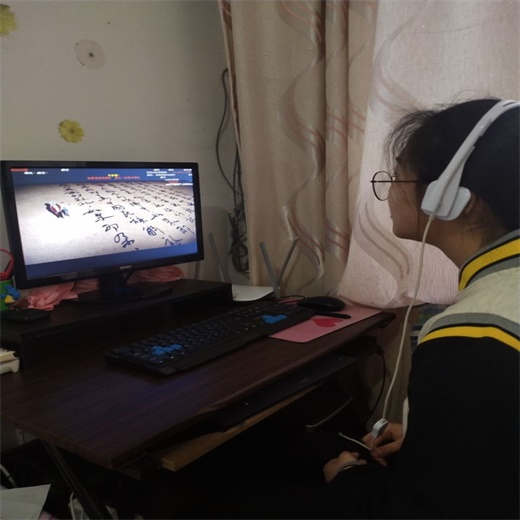 八2 周晶莹.jpg