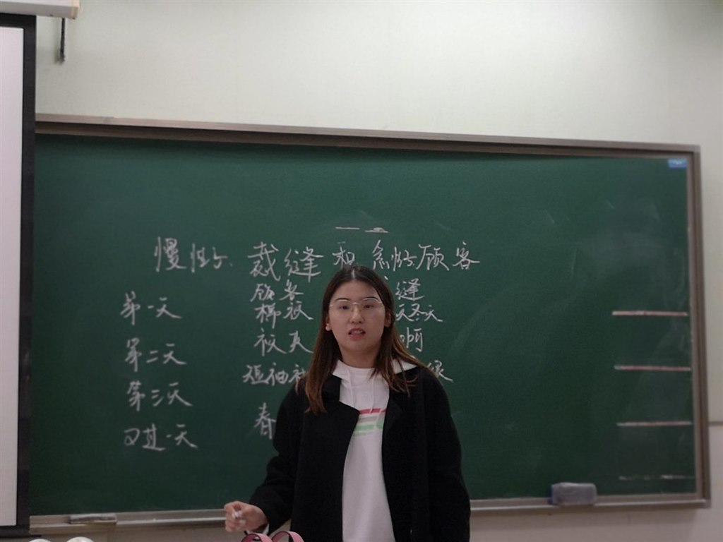 C6D0D1E5-C51C-41A7-9E4C-BC32A5594937_big.jpg