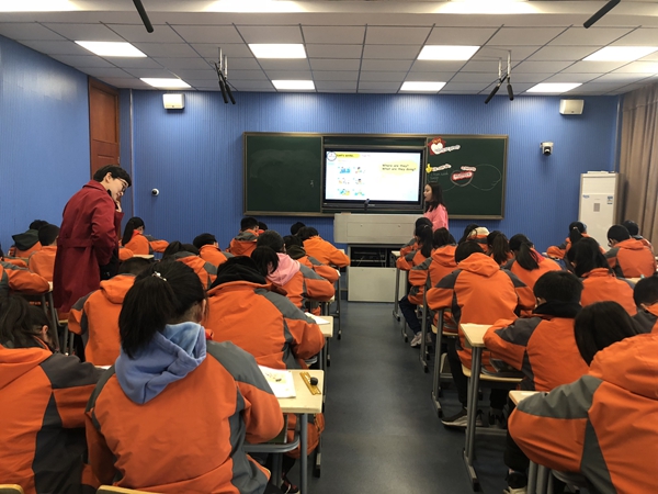上课.jpg