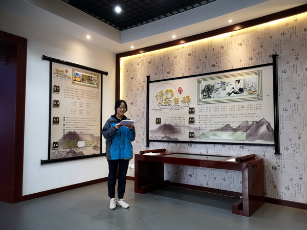 高一14班.jpg 高一14班.jpg