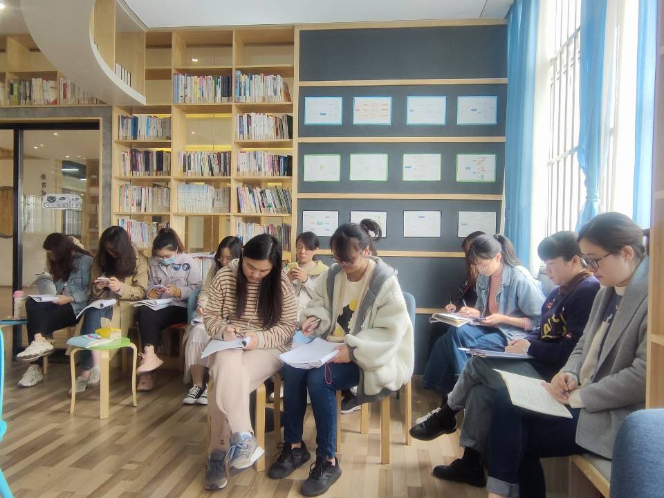 听课2.jpg