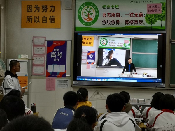 QQ图片20210418221457.jpg QQ图片20210418221457.jpg