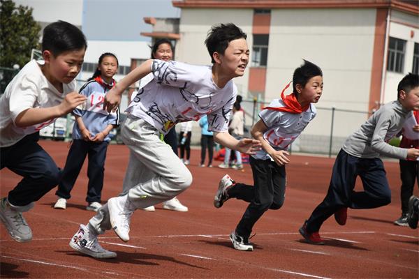 运动健儿.jpg