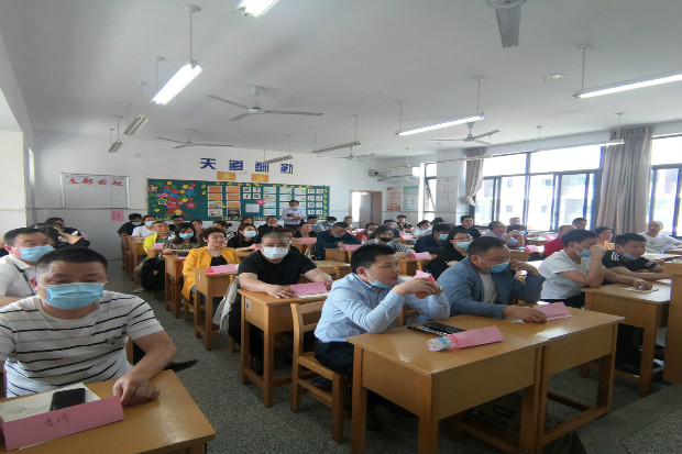 QQtupian20210501135636.jpg