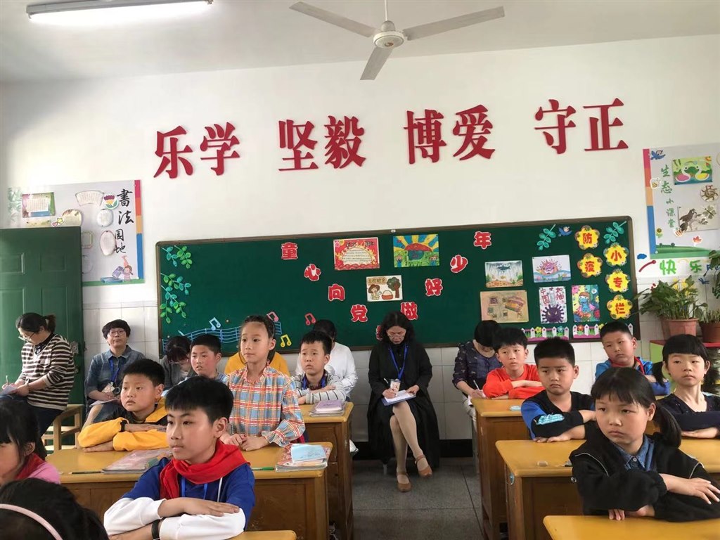 3906cf7c1cdac596f52ae94c96f0098.jpg