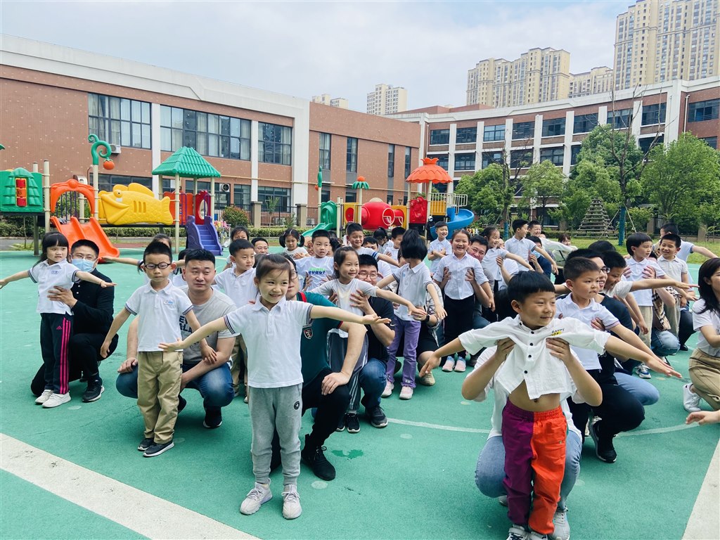微信图片_20210518114615.jpg