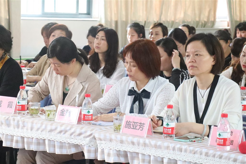 照片2.JPG