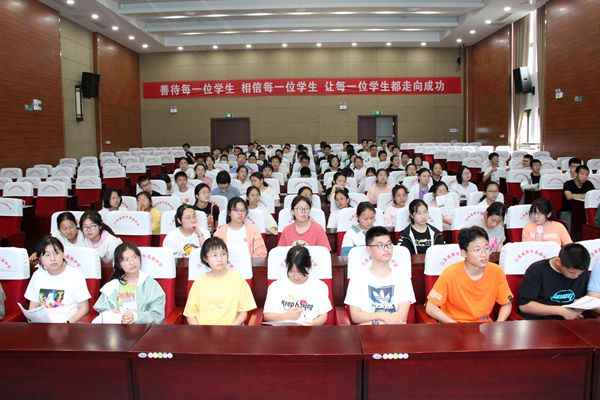 IMG_9812_副本.jpg IMG_9812_副本.jpg