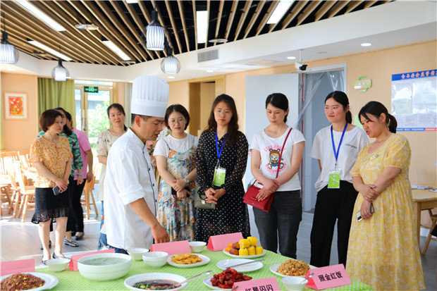 IMG_1285.jpg IMG_1285.jpg