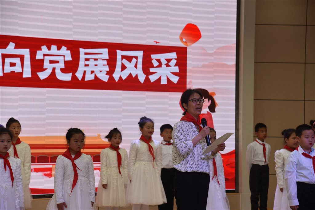 丽华医院朱院长.jpg
