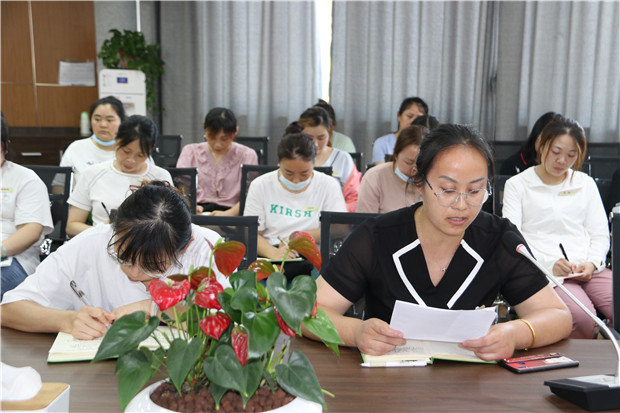 IMG_1772.JPG IMG_1772.JPG