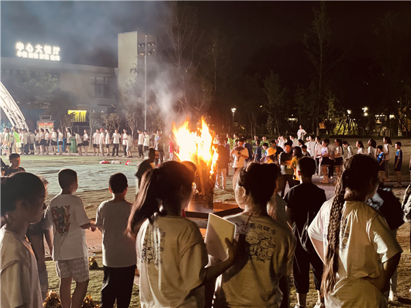 f504b465dba7a72ed11bee3e084cdcd.jpg