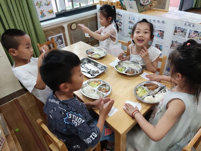 FE4CC01A208ADF96084548DA103C83F0.jpg FE4CC01A208ADF96084548DA103C83F0.jpg