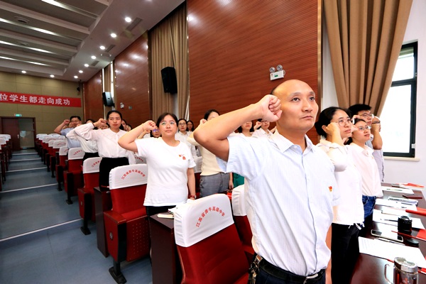 IMG_6111.JPG IMG_6111.JPG