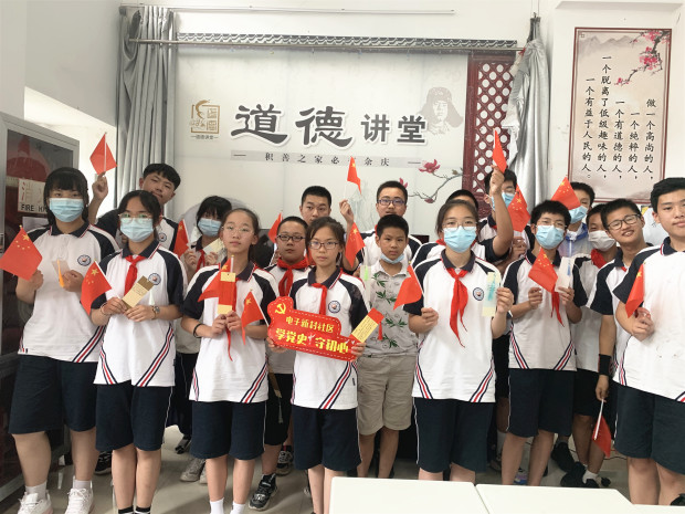 89BA1BB70514EFC030BD88D1ED970C7D_副本.jpg