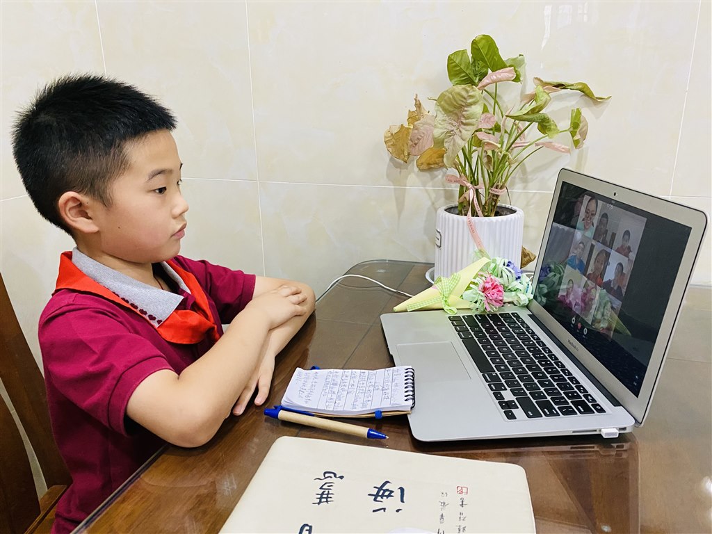 活动过程图片1.jpg