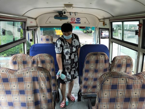 车辆消毒.jpg