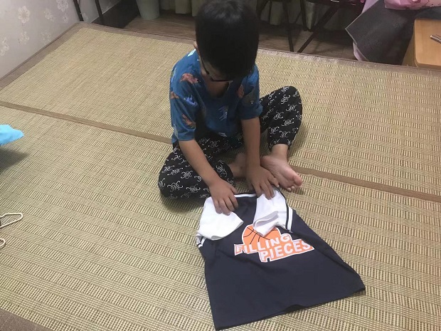 胡语宸 (2).jpg 胡语宸 (2).jpg