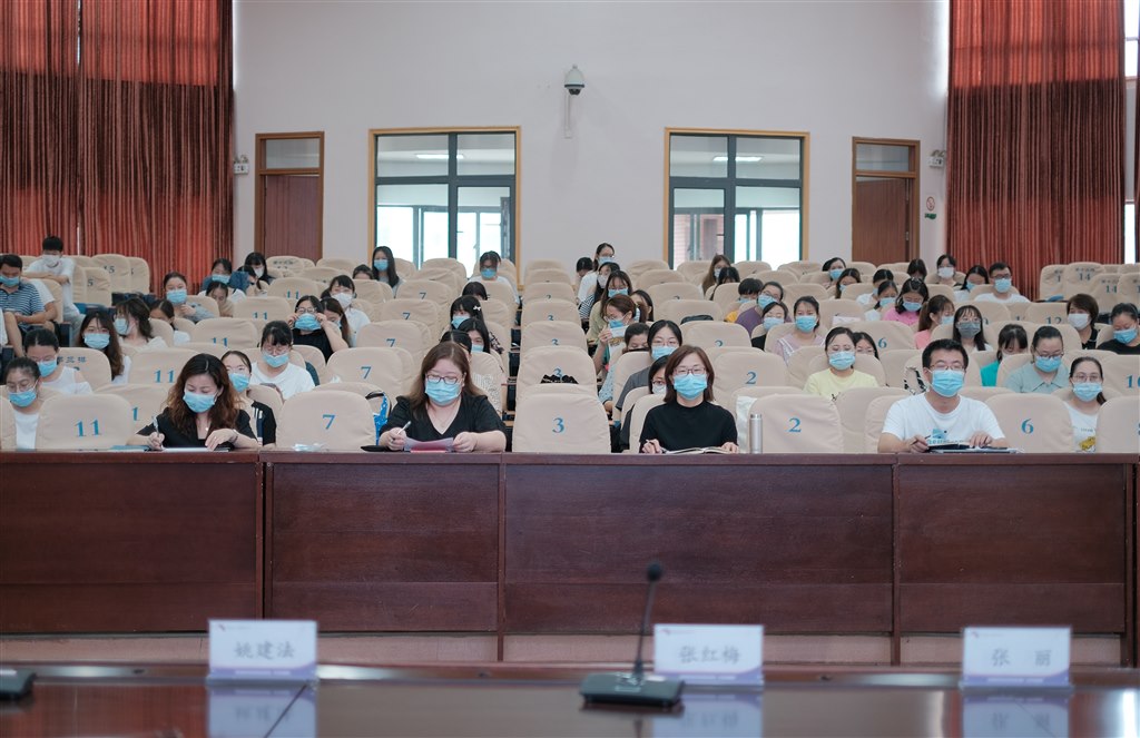 2.JPG