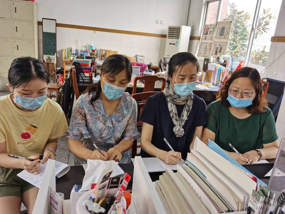 图片2.png 图片2.png
