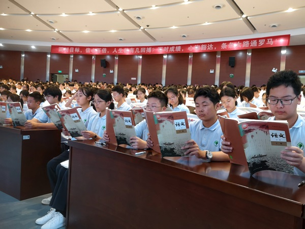 D06DF6297DAFB26BF8173196DFB62180.jpg D06DF6297DAFB26BF8173196DFB62180.jpg