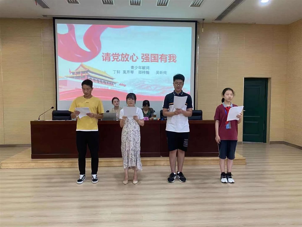 朗诵2.jpg