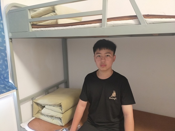 内1.jpg