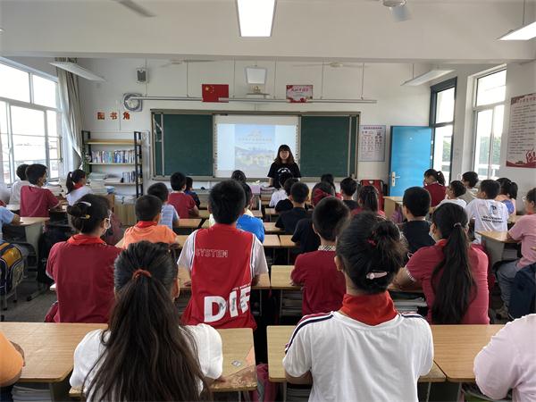 主题班会.JPG