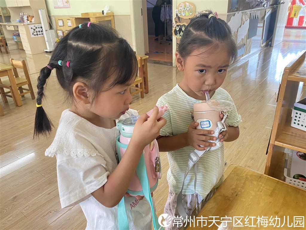 喝水2.JPG