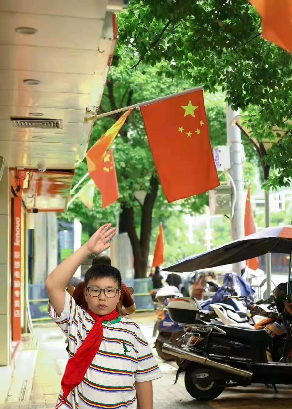 合影2.jpg 合影2.jpg