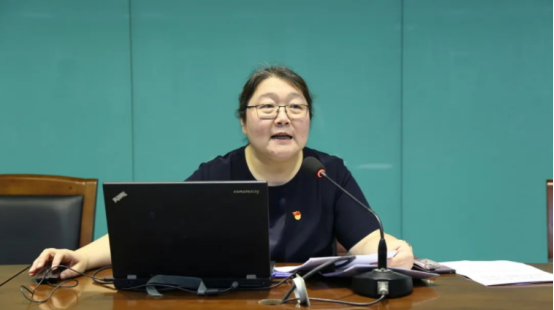 3坚守育人初心，践行两在两同20.png