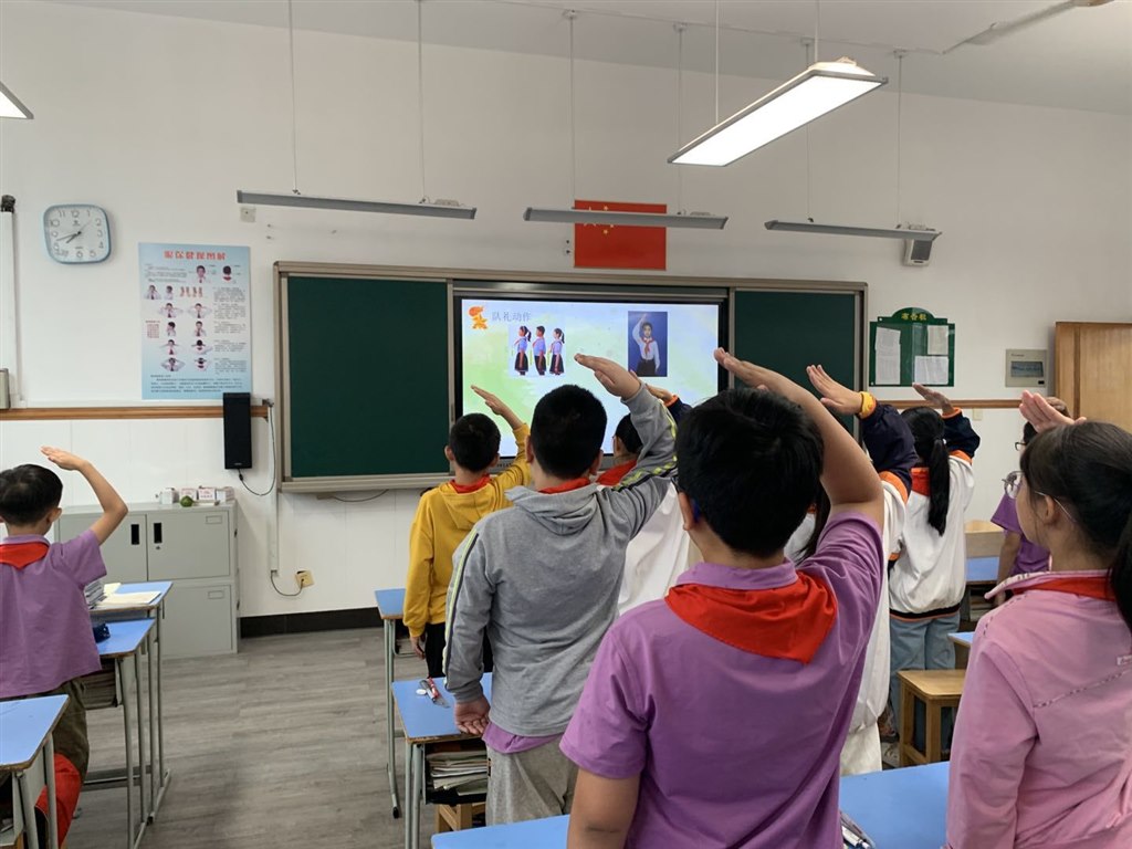 建队日班会课2.jpg