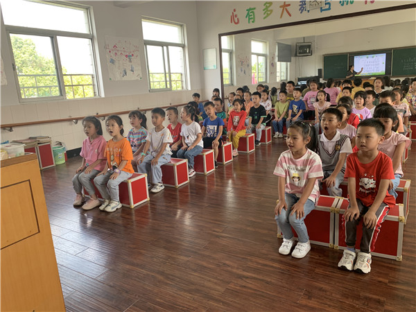 音乐—美美童声学问好.jpg