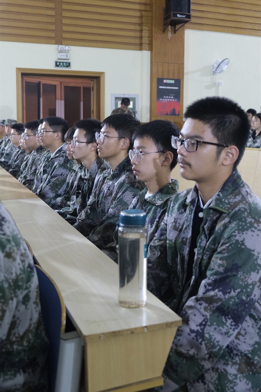 晚间活动3.jpg