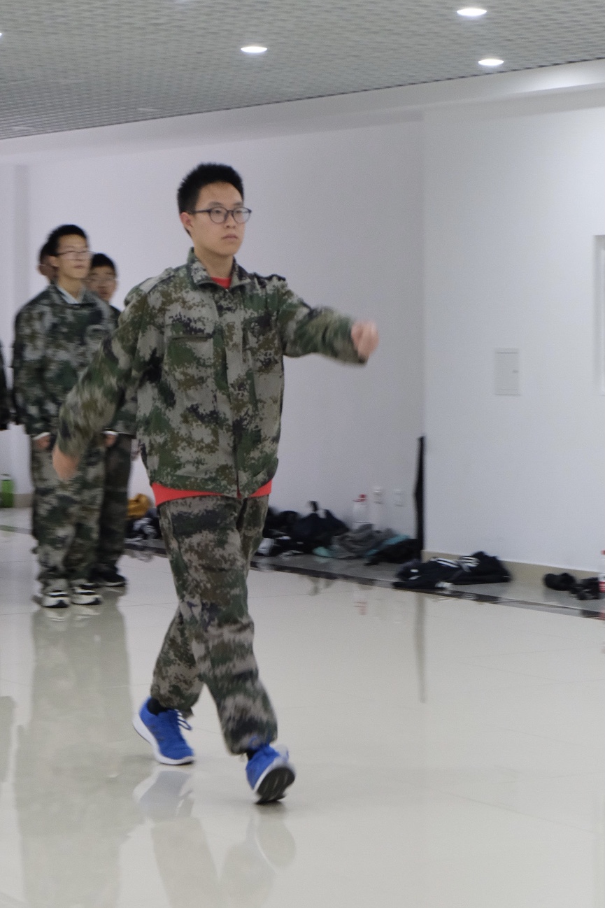 行走8.jpg