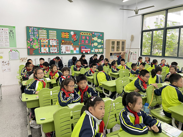 8776e156191eeb37aa8a6fa46909a50_副本.jpg