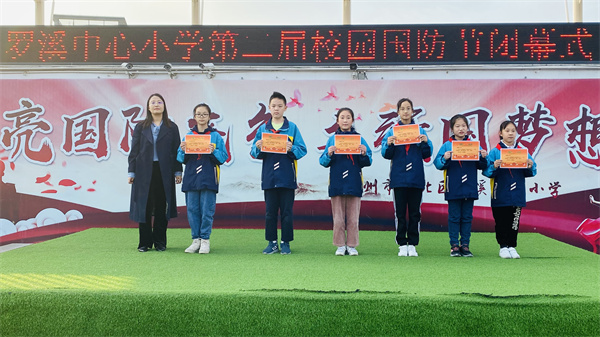 IMG_0332.jpg IMG_0332.jpg