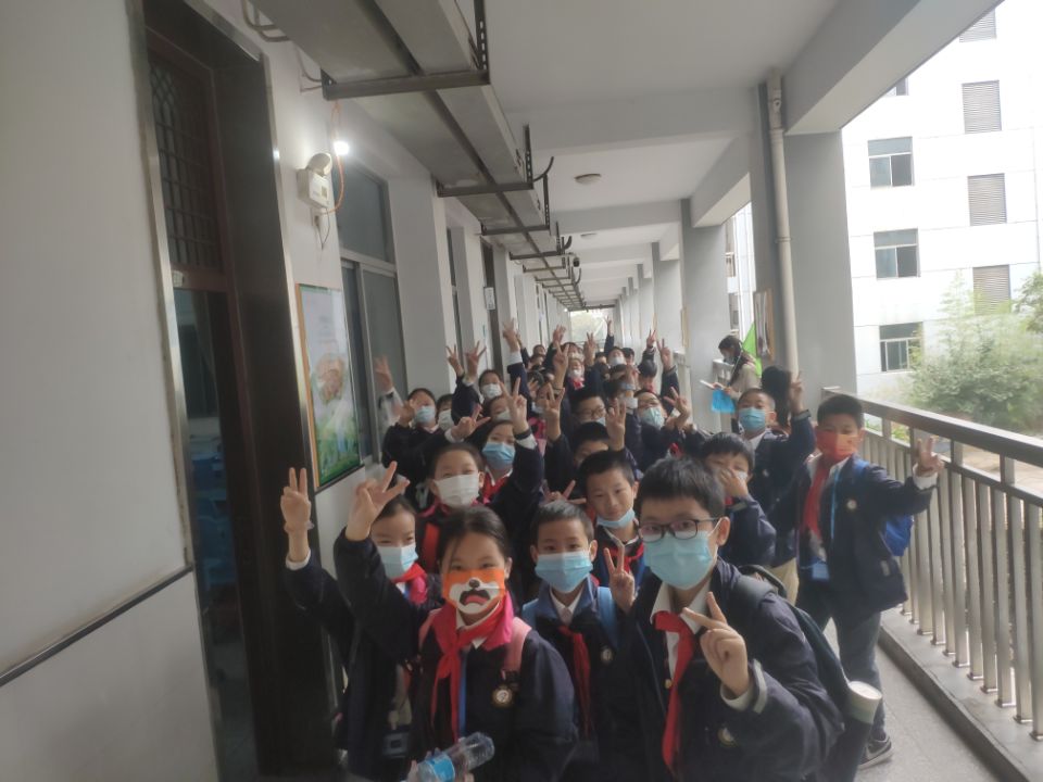 图片2.jpg