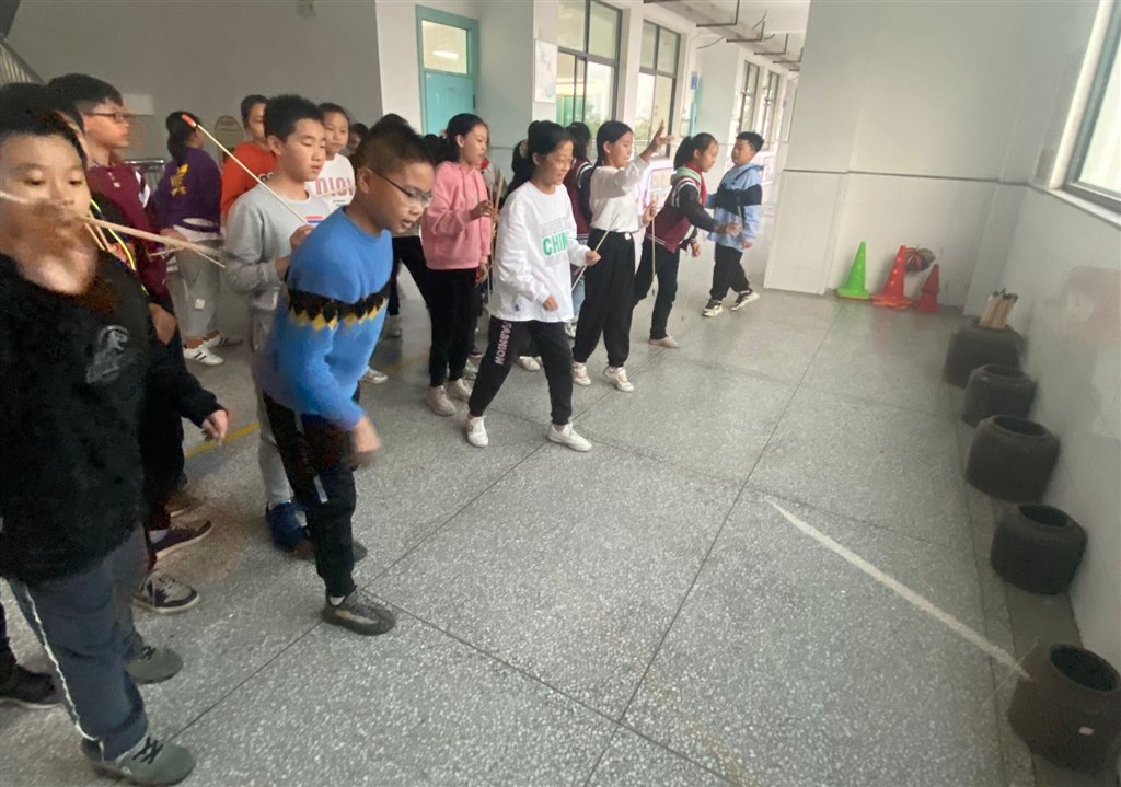 投壶.jpg 投壶.jpg