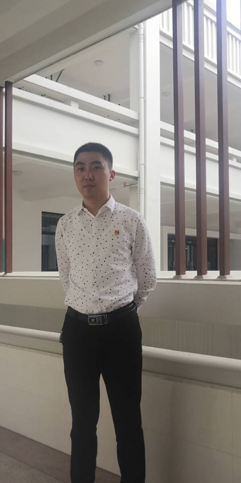3工作室领衔人 裴继孙.jpg