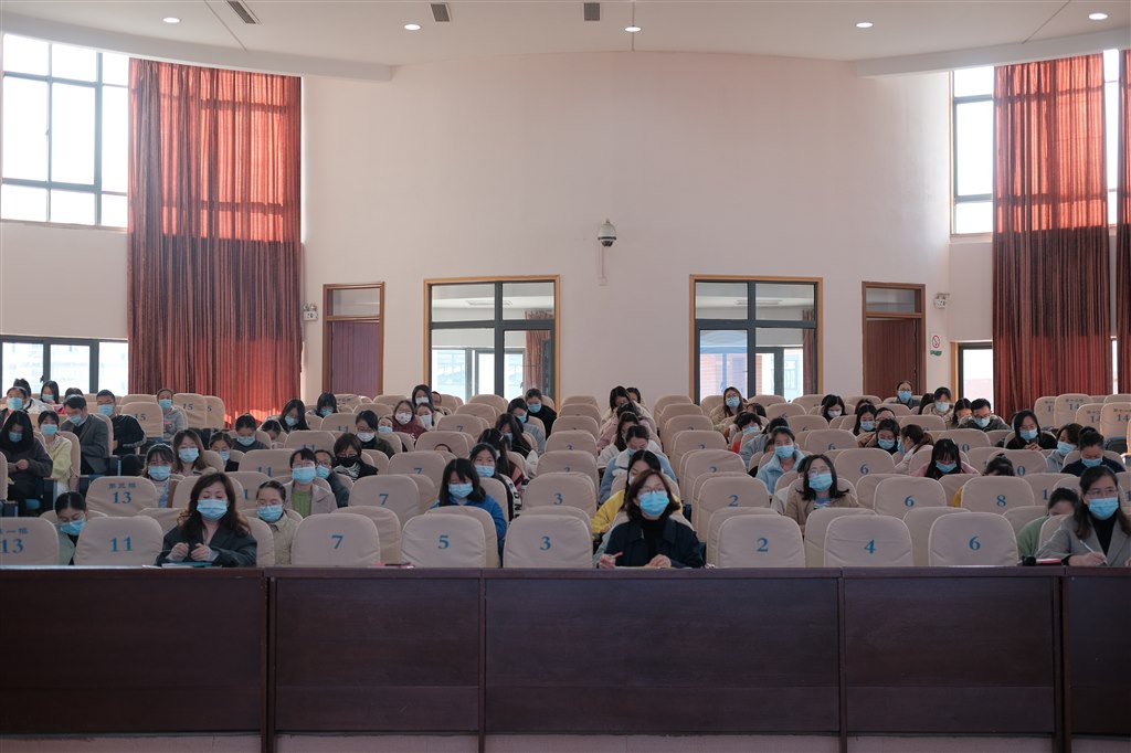 1.JPG