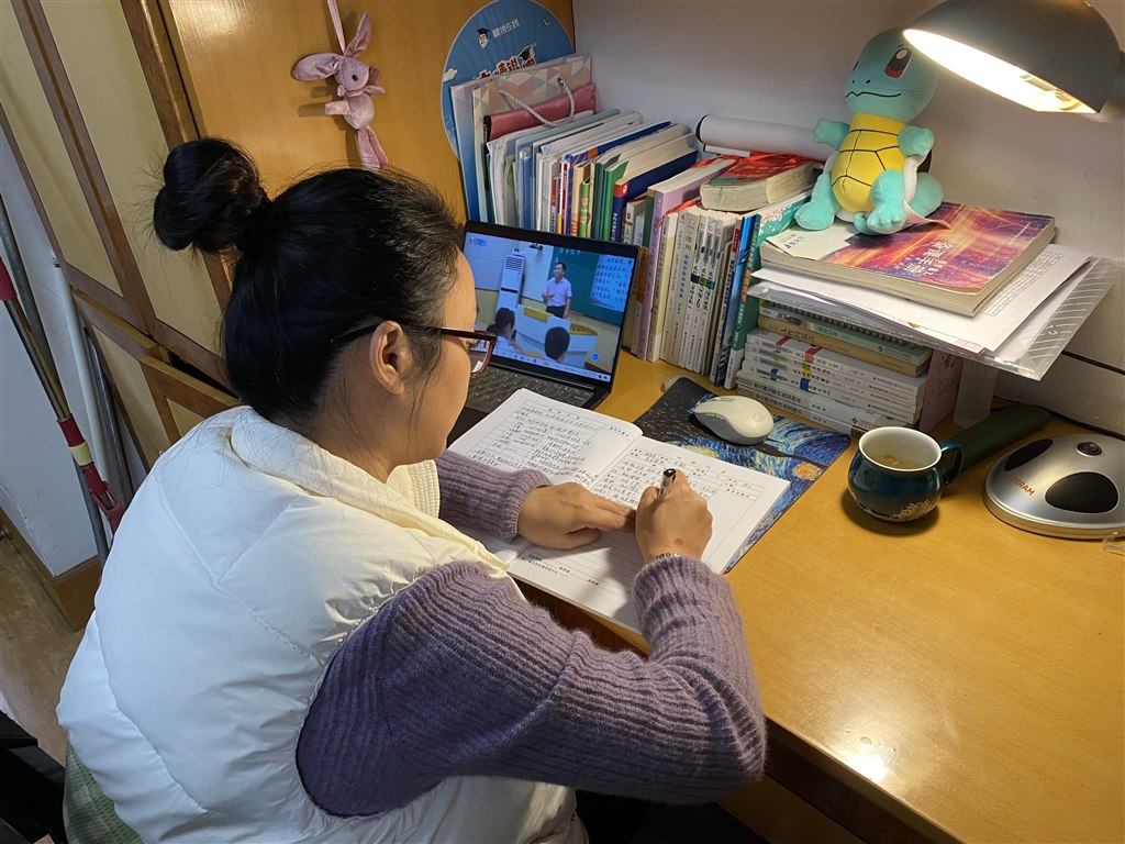 学习照片（杨莉萍）.JPG